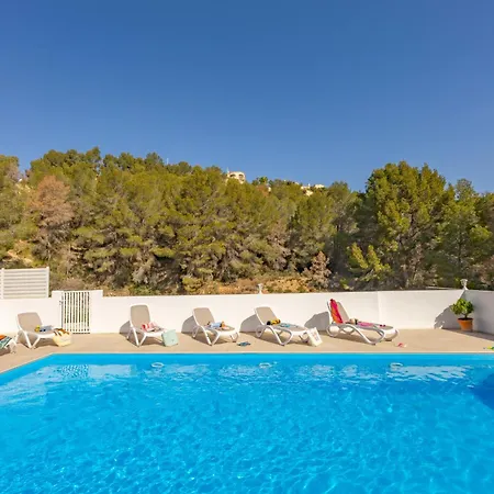 Villa Manolet - Plusholidays *