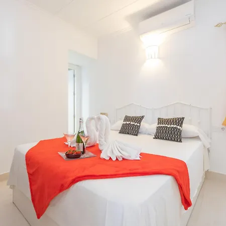 Manolet - Plusholidays Calp